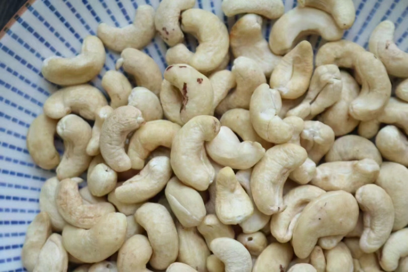 一德路450小号生腰果休闲零食口感很脆香味十足一件代发