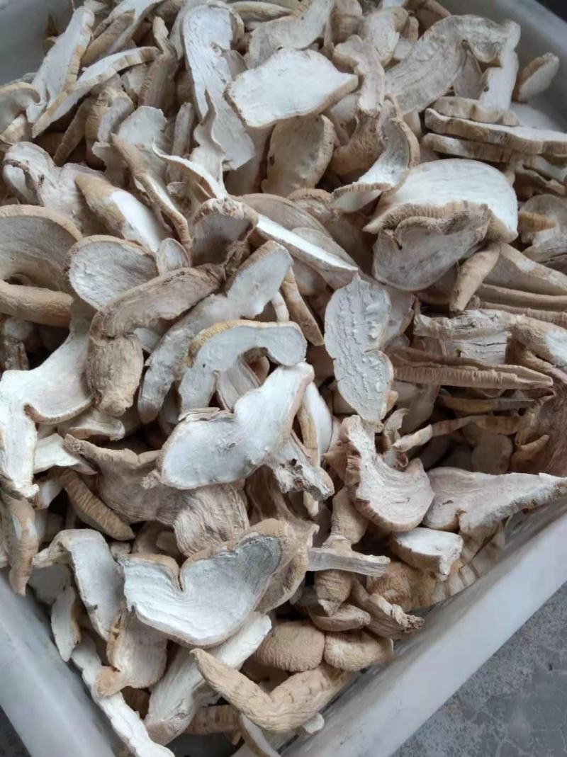 纯野生何首乌干片，纯手工晒干，欢迎咨询订货