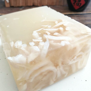 猪皮冻东北特产纯手工制作灌汤包馅料凉拌菜配料肉皮冻