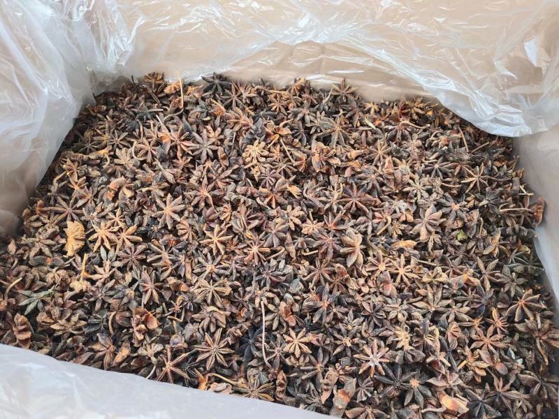 新大红八角全干无硫，大红干枝，一级春花水烫果
