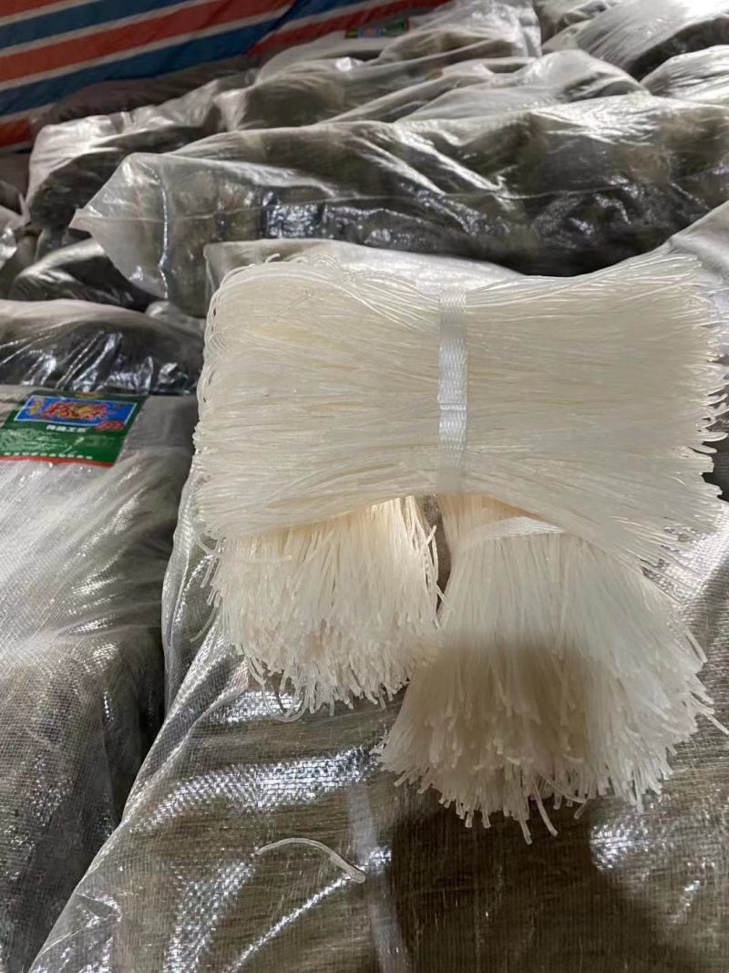 地摊红薯条细粉土豆粉条土豆细粉红薯粉