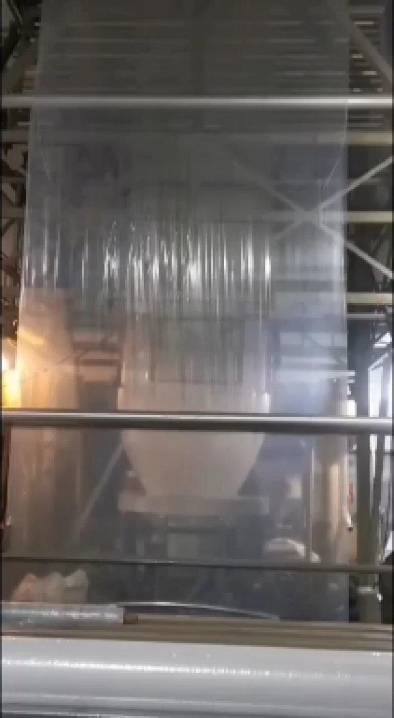 白地膜，拉力好，有0.4s厚，0.6，0.8，1s等厚度