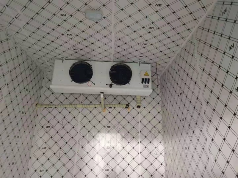 厂家直销冷库设备，移动冷库，落地库，车载冷藏车