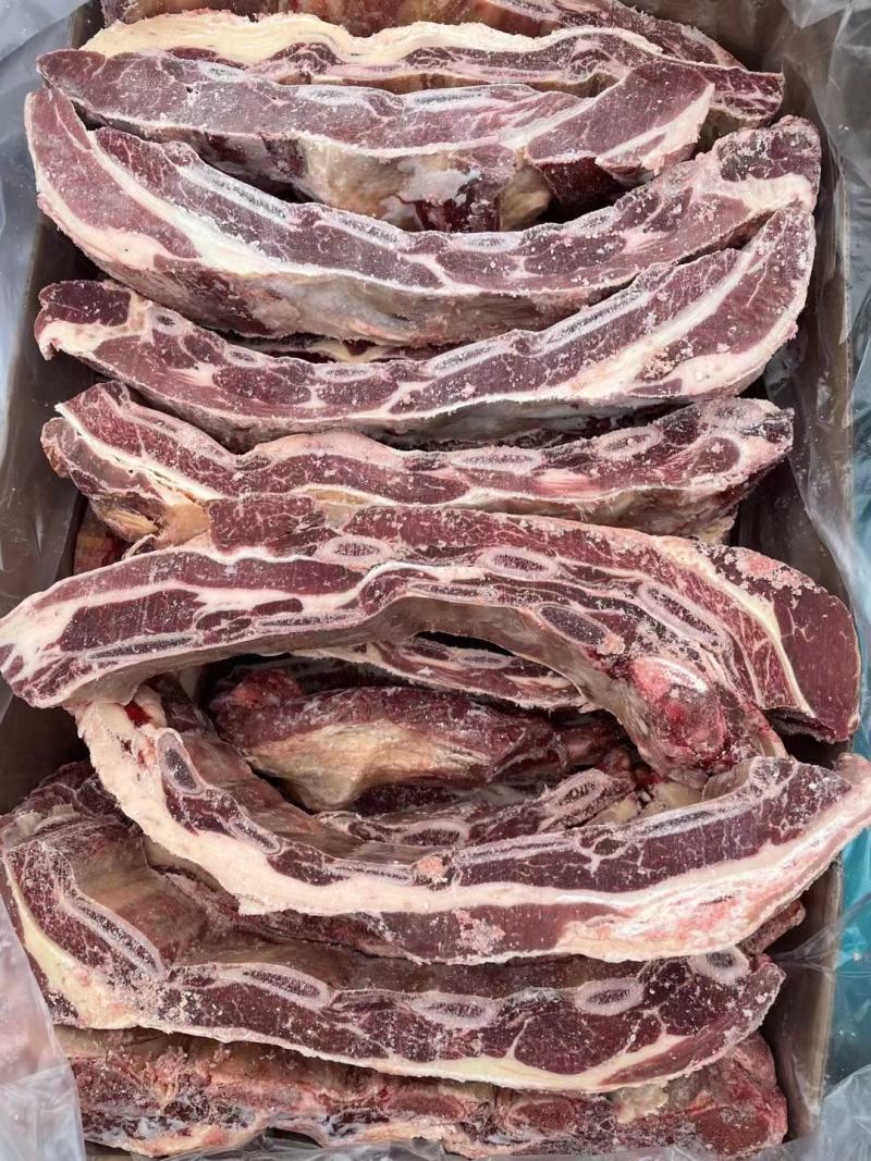 国产牛排，肉排，口感好，肉多，可以打拫据客户要求锯块