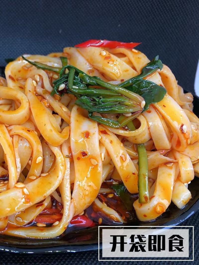陕西特色三秦套餐凉皮，美味食足，妙不可言