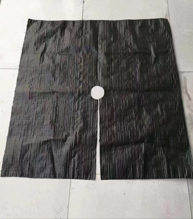 厂家现货防草布新型防草布，农用地膜，抑草布，园艺地布