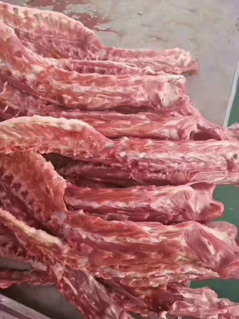 锡林浩特本地羊龙骨肉大好吃还不贵《厂家直销》