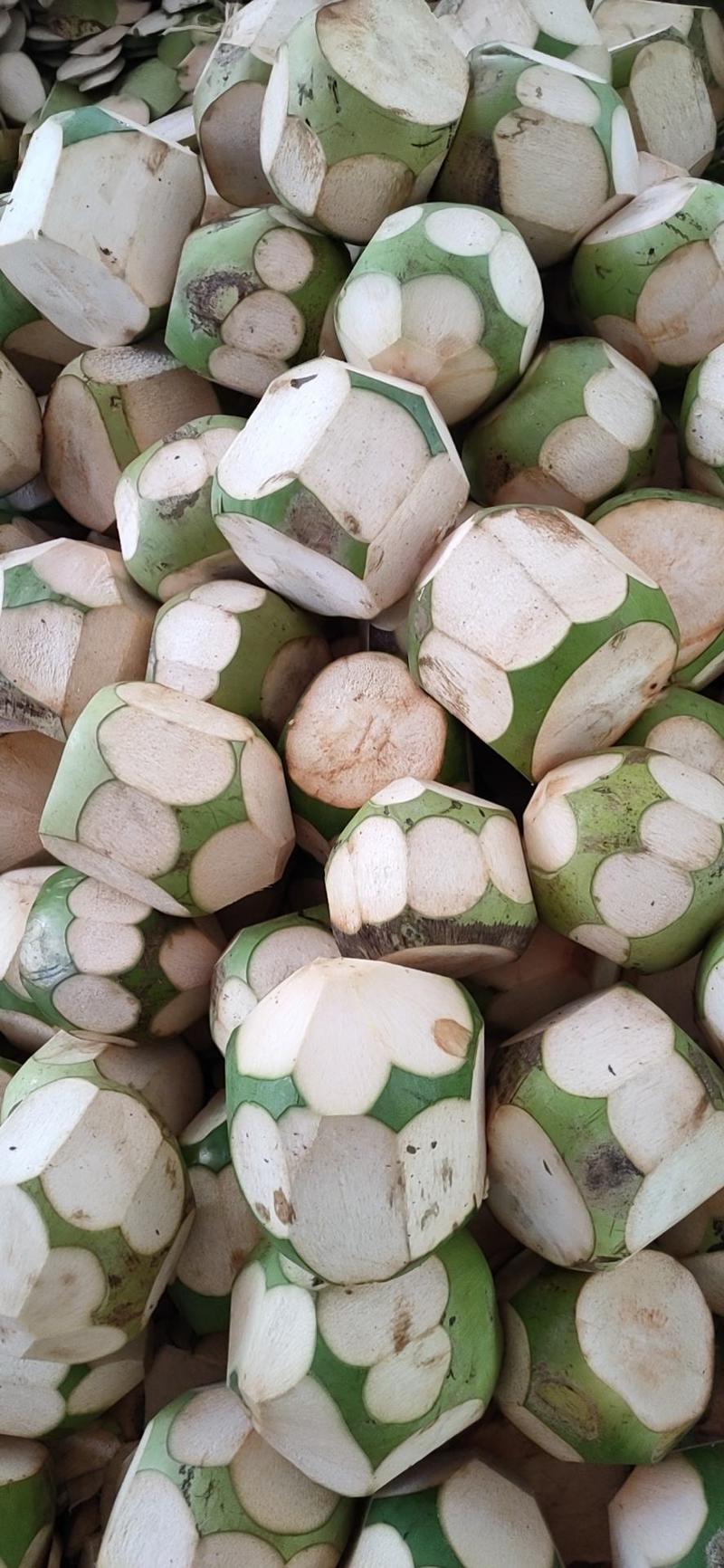 海南椰青厂家提供一件代发，天然自然水