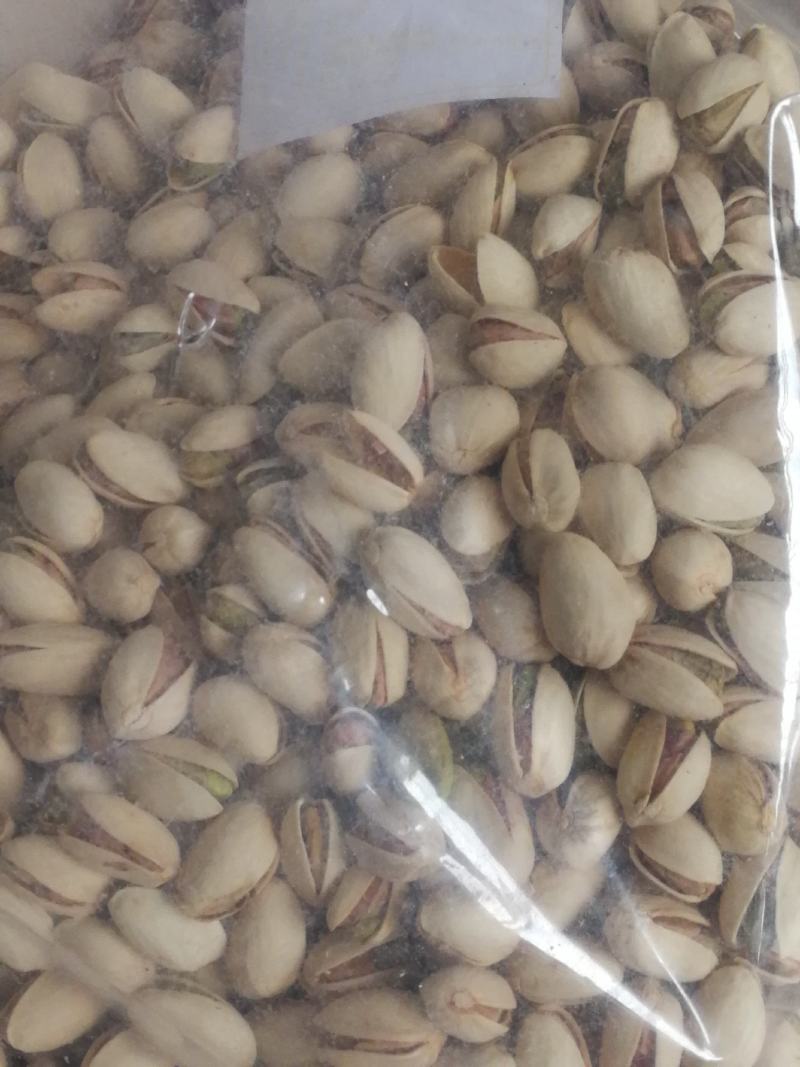 开心果自开颗粒饱满，江湖地摊赶集展销会超市