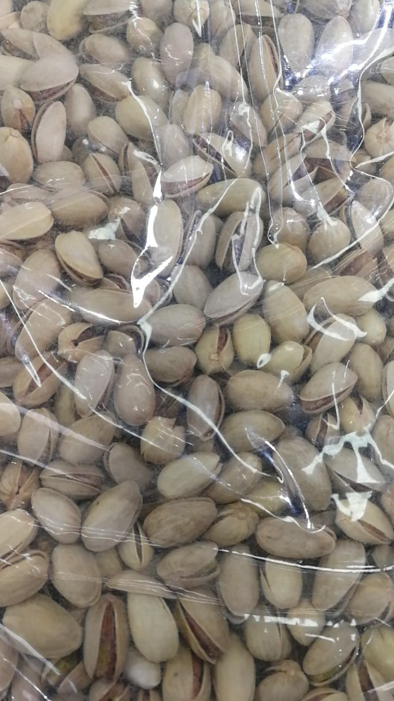 开心果自开颗粒饱满，江湖地摊赶集展销会超市