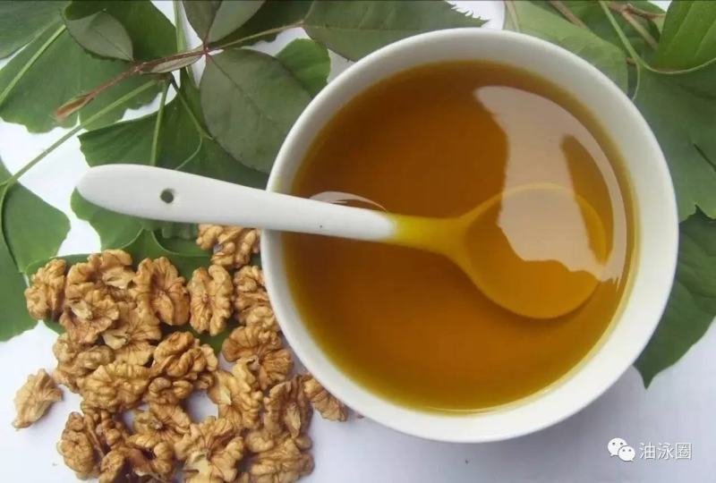 物理冷榨核桃油儿童DHA油有机压榨核桃油