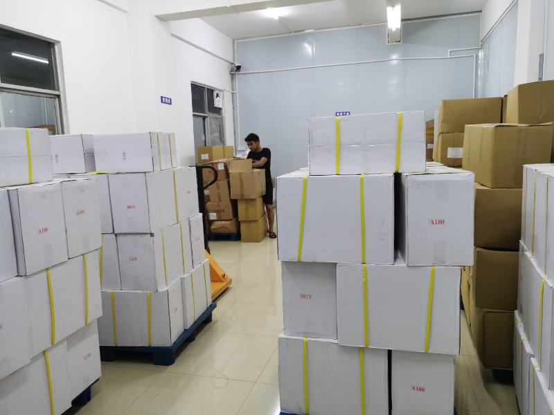 越南红标盒装腰果批发代发坚果零食带盒克接受定制净重