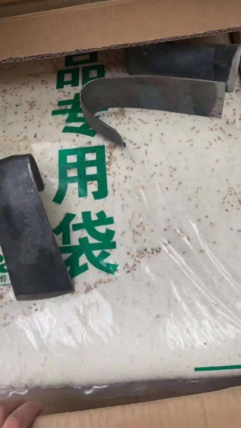 芝麻糖。。叮叮糖。。跑江湖
