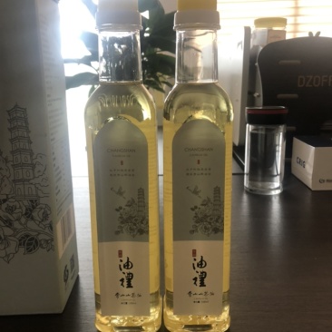 浙江常山一级压榨山茶油