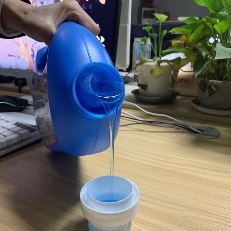 小苏打洗衣液一件10瓶一瓶2升价格美丽下单秒发