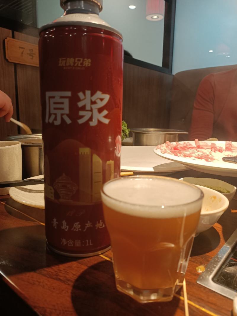 青岛产地青岛原浆精酿啤酒浑浊行型啤酒小麦白啤