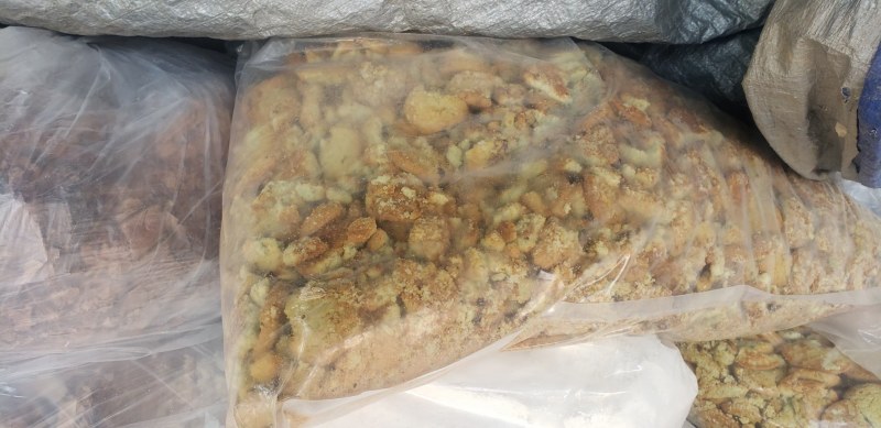 饼干下脚料，饲料原料干爽耐保存