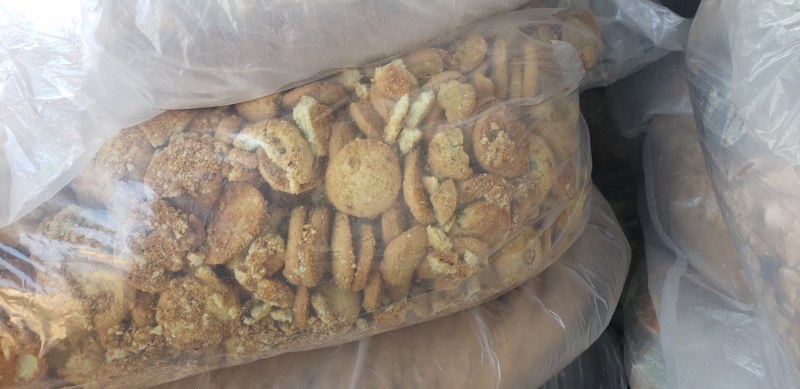 饼干下脚料，饲料原料干爽耐保存