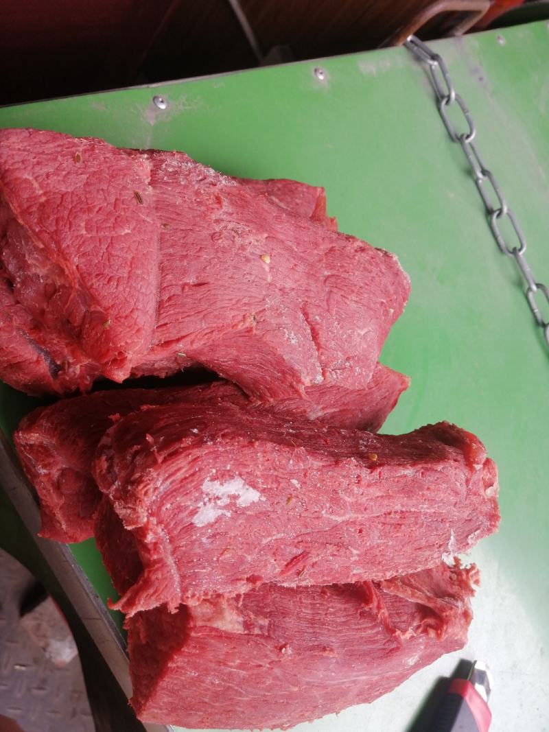 正儿八经的卤牛条形肉，八层熟，，老厂货，颜色好，质量好