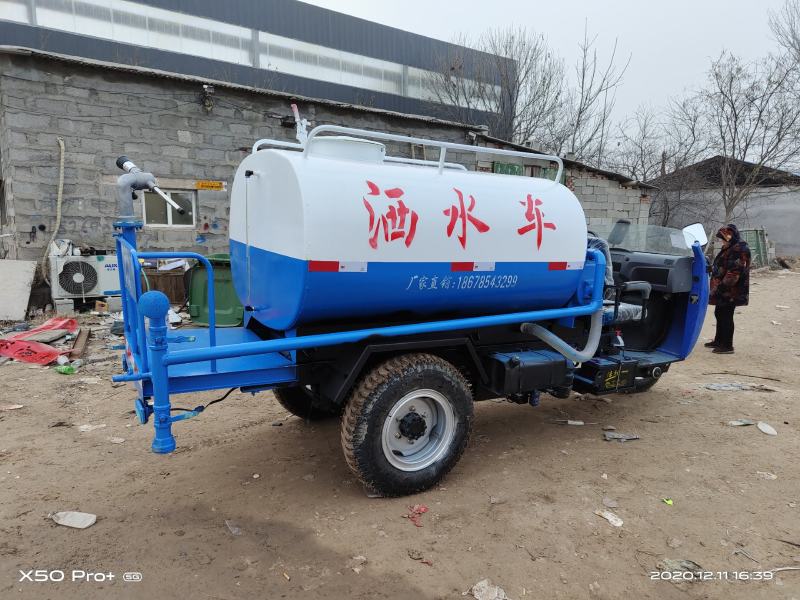 新能源电动洒水车！小区物业应急车，各款式燃油洒水灭火车，