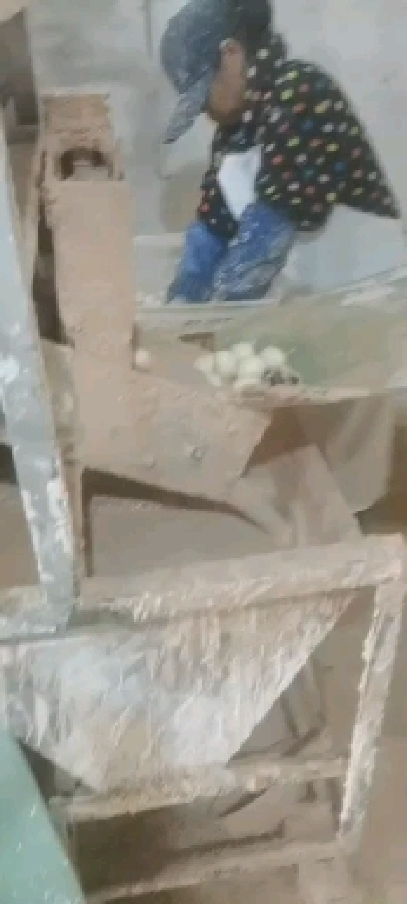 地摊跑量鸡皮蛋糖心谷壳包变蛋厂里批发
