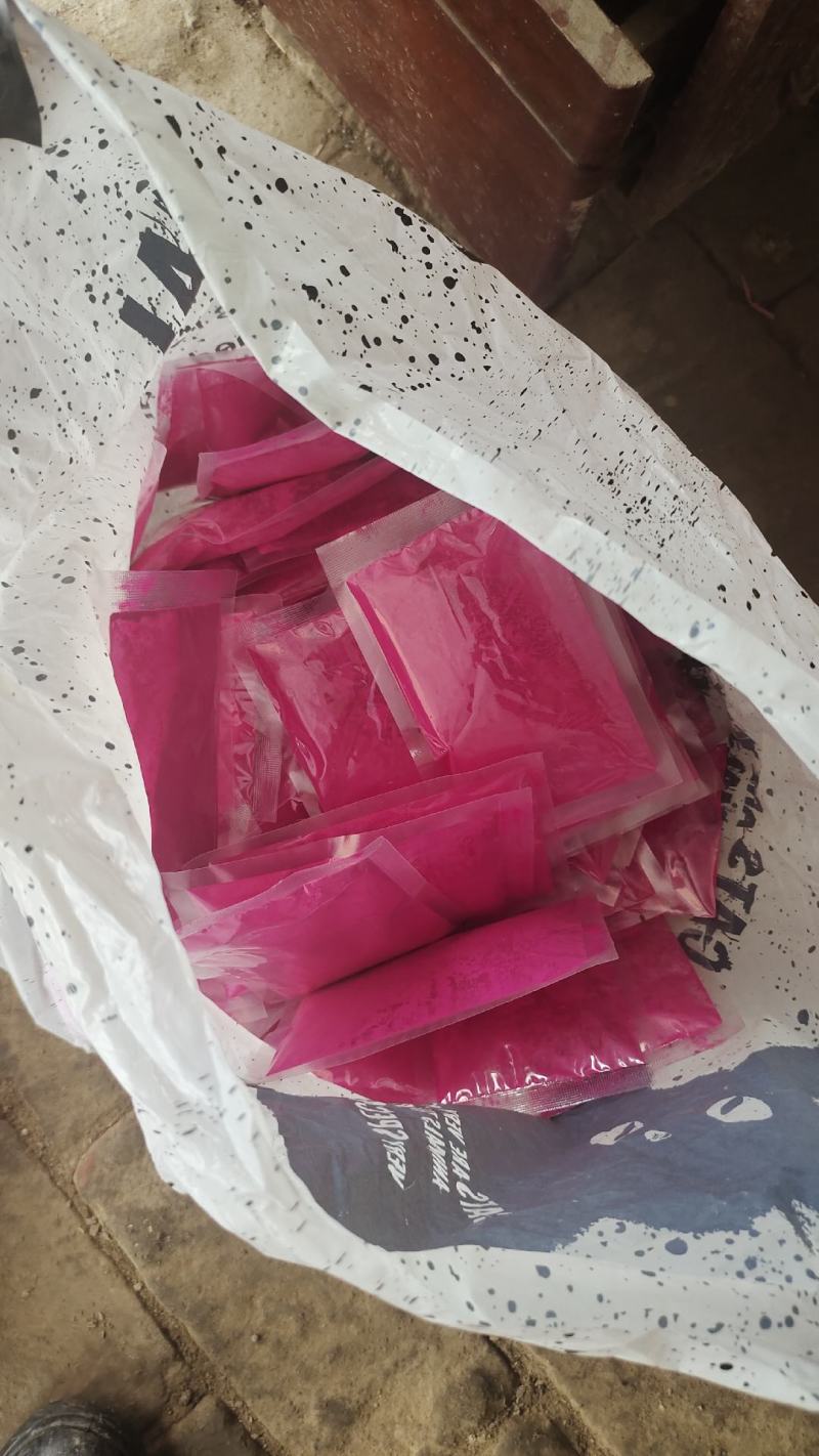 猕猴桃花粉纯度高，活力65%以上，欢迎使用。