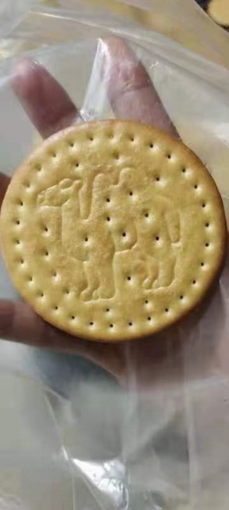 驼奶饼干奶香味口感香甜老少皆宜