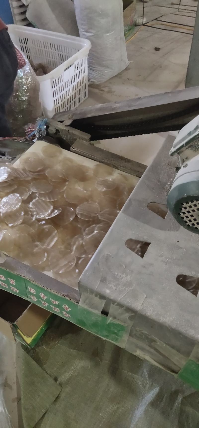 红薯小粉皮，口感柔滑劲道，厂家直销。