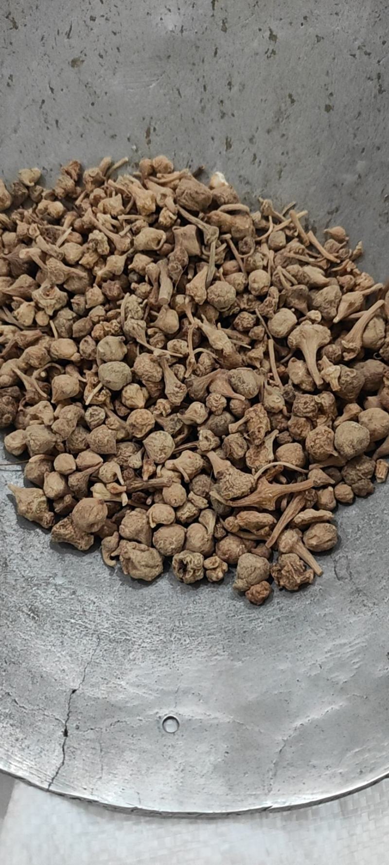 扣子七，珠子参鸡腰参选货大金线吊葫芦需要联系我
