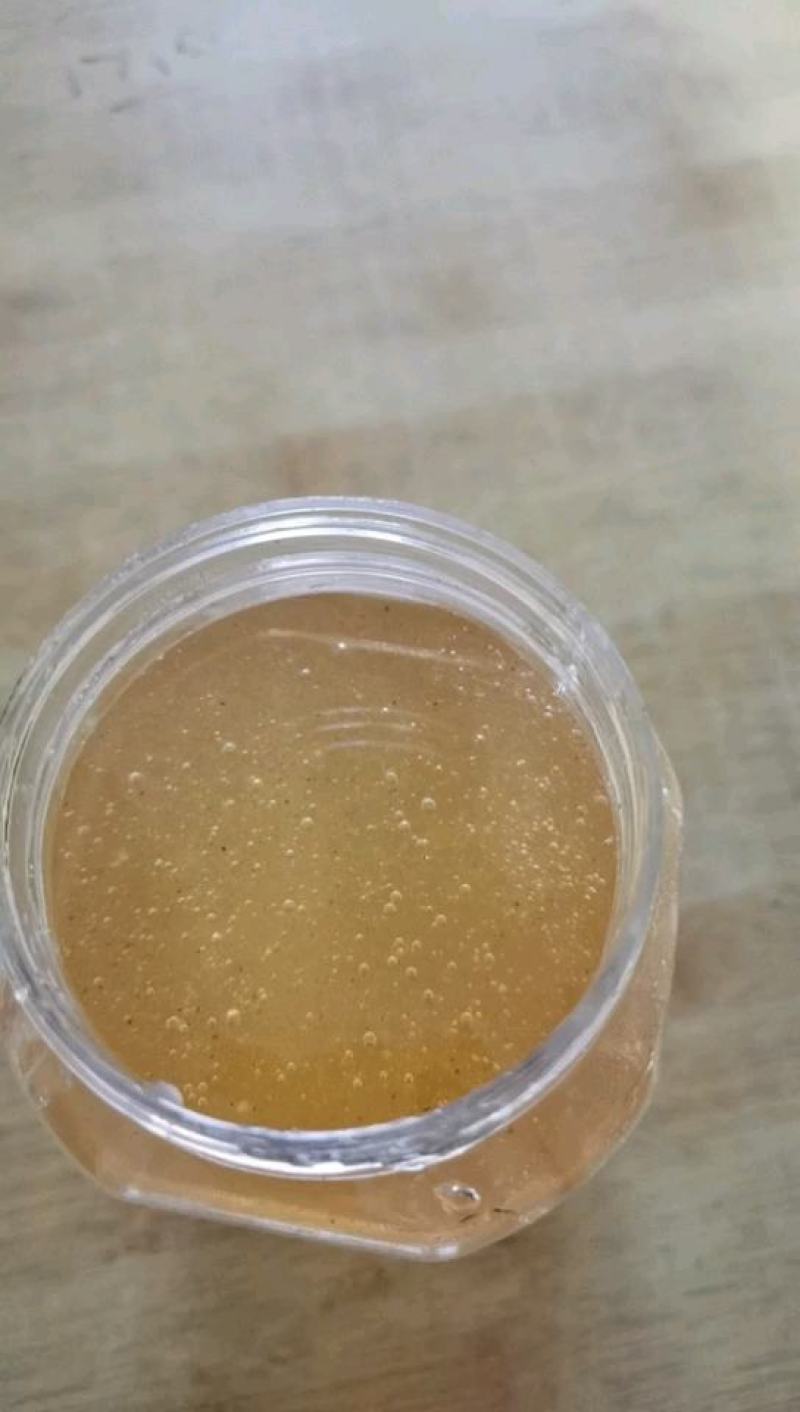 热销长白山纯椴树蜜，42度，无任何添加，支持化验