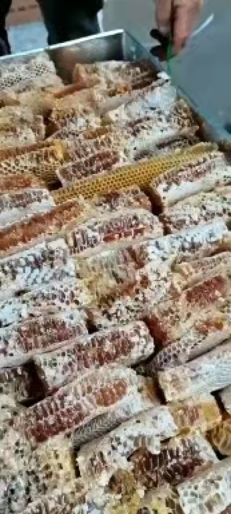 巢蜂蜜水蜂蜜现货供应下单秒发一手货源价格美丽