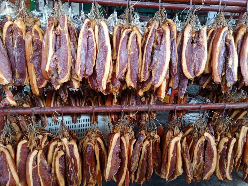 湖南腊肉后腿肉烟熏肉，工厂直销，质量保障，价格有优势