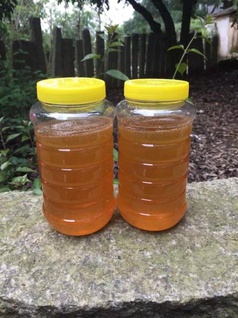 自己家养的土蜂蜜，无任何添加剂，假一罚十