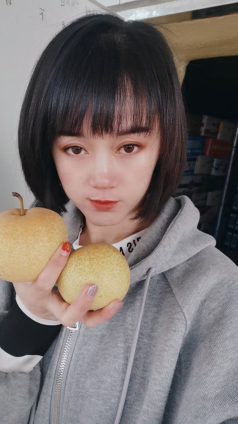 花盖梨个大皮薄脆甜爽口