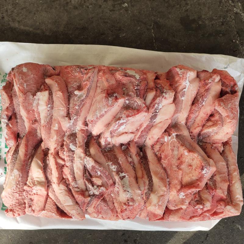厂家批发冻猪槽头肉精修无淋巴量大优惠