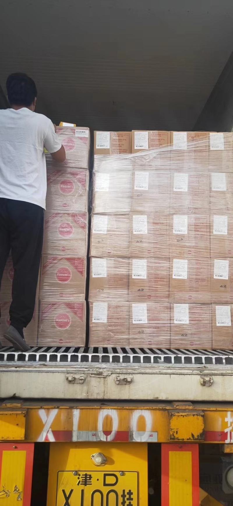 进口白对虾143王牌规格品牌齐全，货源充足，全国发货
