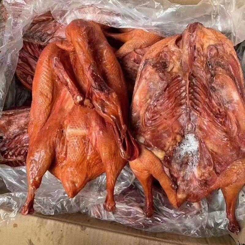 全熟卤板鸭，无须二次加工，食用方便，手续齐全，品质保证