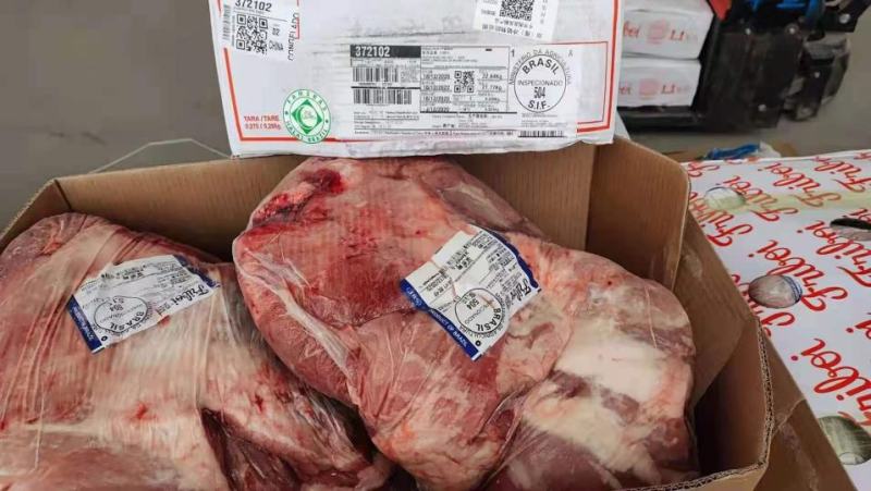 巴西JBS冷冻去骨牛肩胛肉(四证齐全)肉质紧实含水量较少