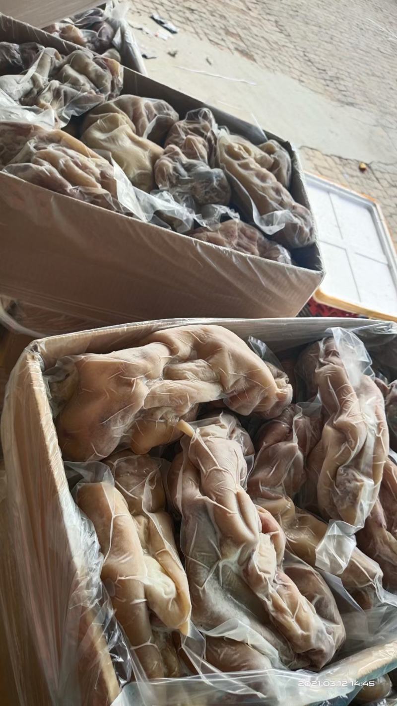 牛蹄，整个牛蹄，火烧毛牛蹄，质量保证，一手货源