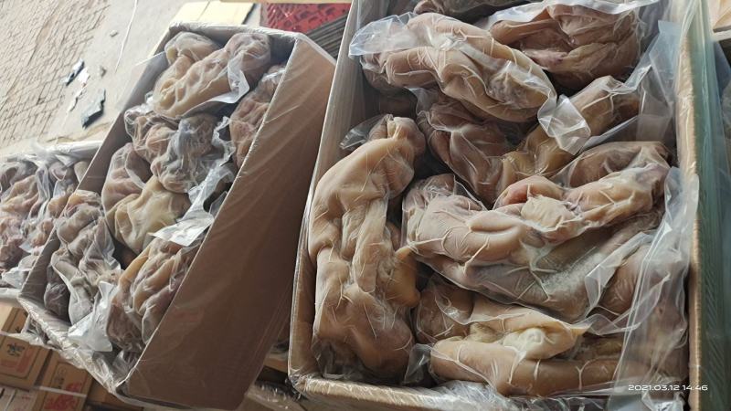 牛蹄，整个牛蹄，火烧毛牛蹄，质量保证，一手货源