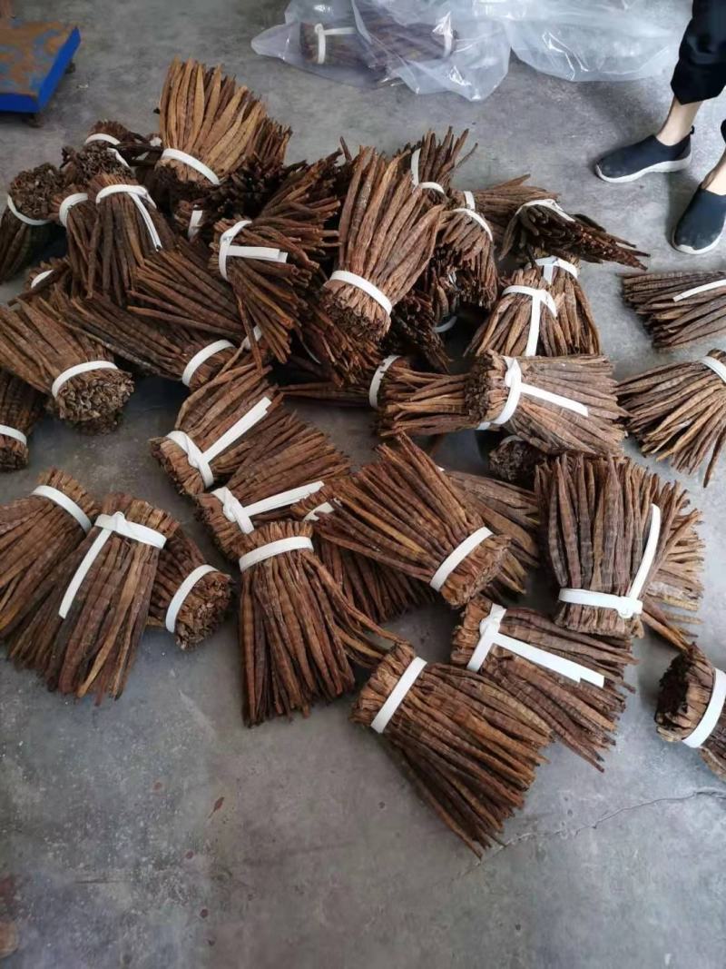 筒筒笋牛尾笋烟笋大竹笋笋干
