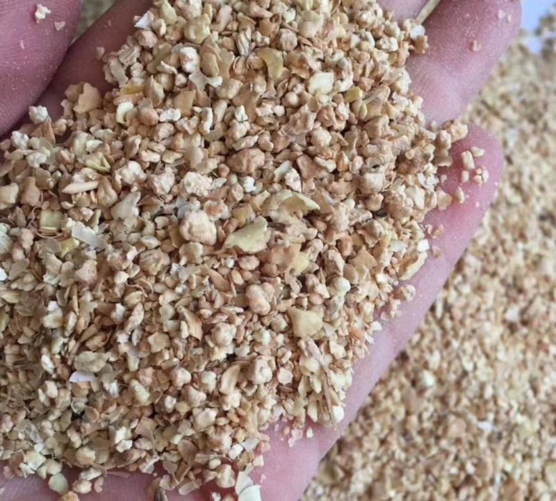 【精选好货】豆粕大豆粕膨化豆粕量大优惠质量保证养殖育肥