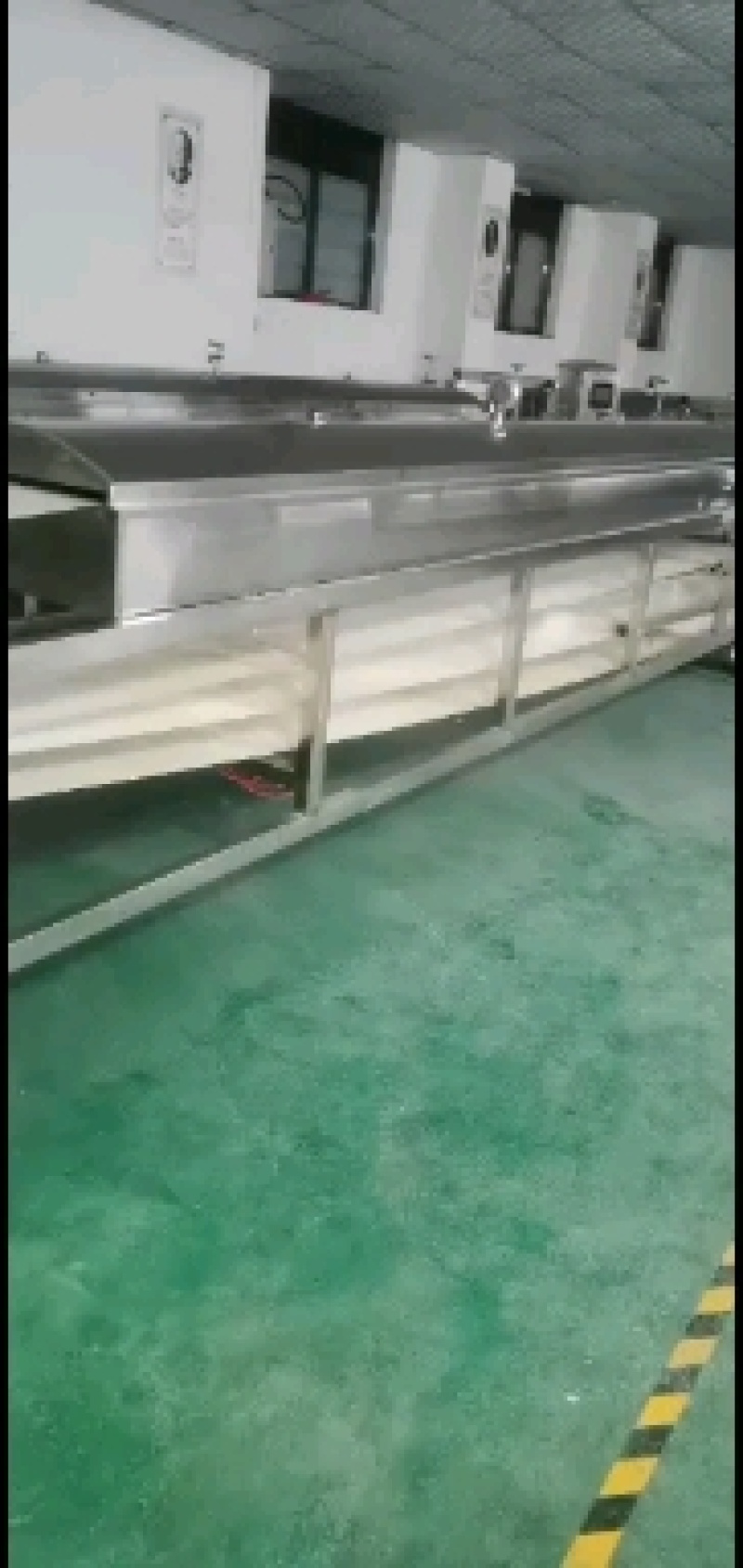 一人操作的凉皮机全自动凉皮机擀面皮机器