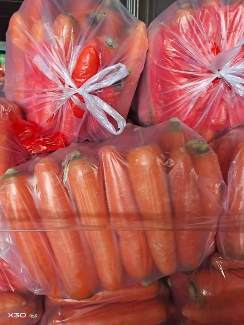 胡萝卜次品，土货水洗养殖场加工厂胡萝卜，产地大量