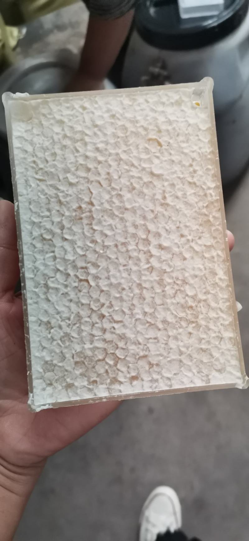 蜂蜜蜂巢蜜产地供货蜂蜜巢蜂窝蜜嚼着吃欢迎选