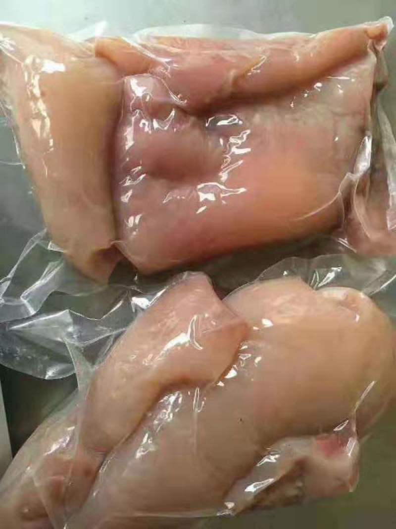 山东省阳信带肉牛头皮真空包装5斤一包，都是胶原蛋白