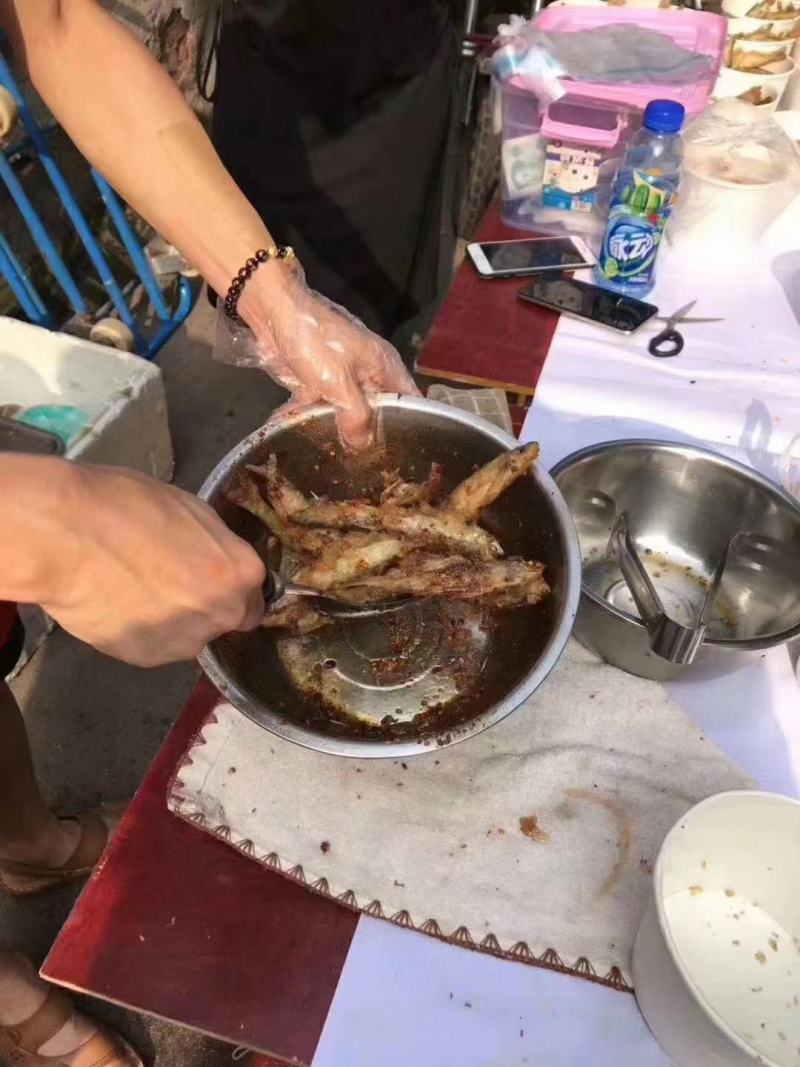 猫猫鱼/油炸小鱼干，质量保证，一手货源价格便宜，需要联系