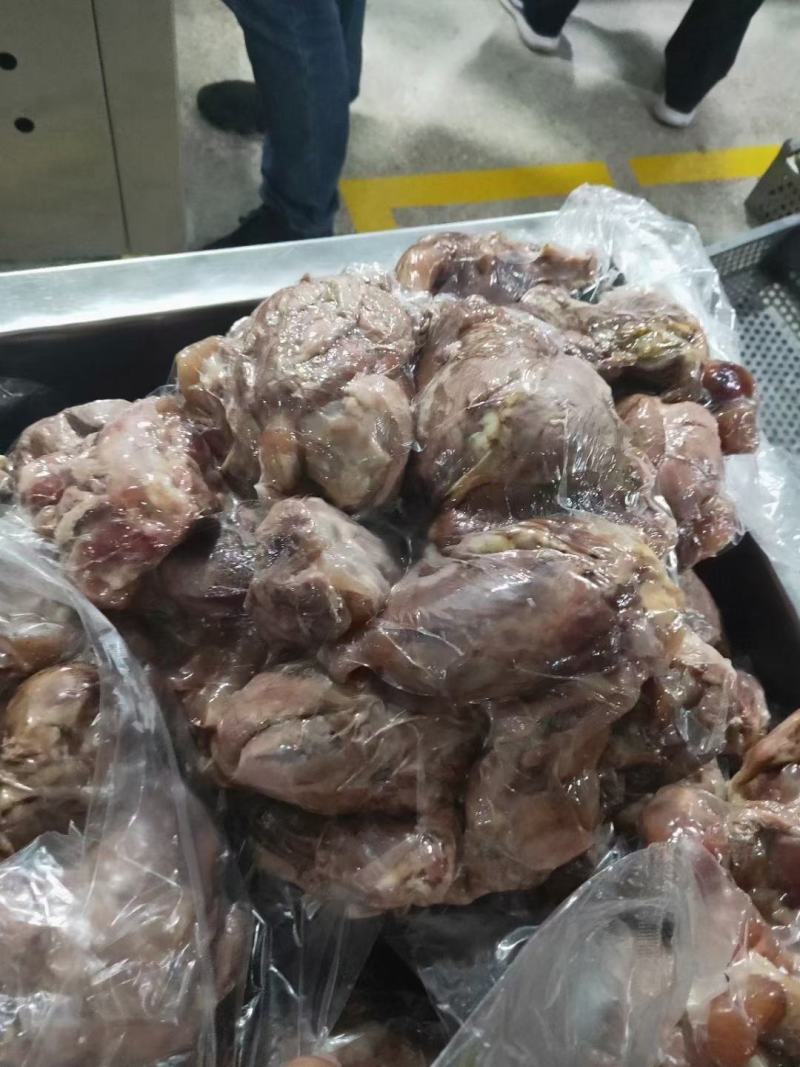 亿米特鼎峰源八分熟全牛，牛腱子大量现货出……