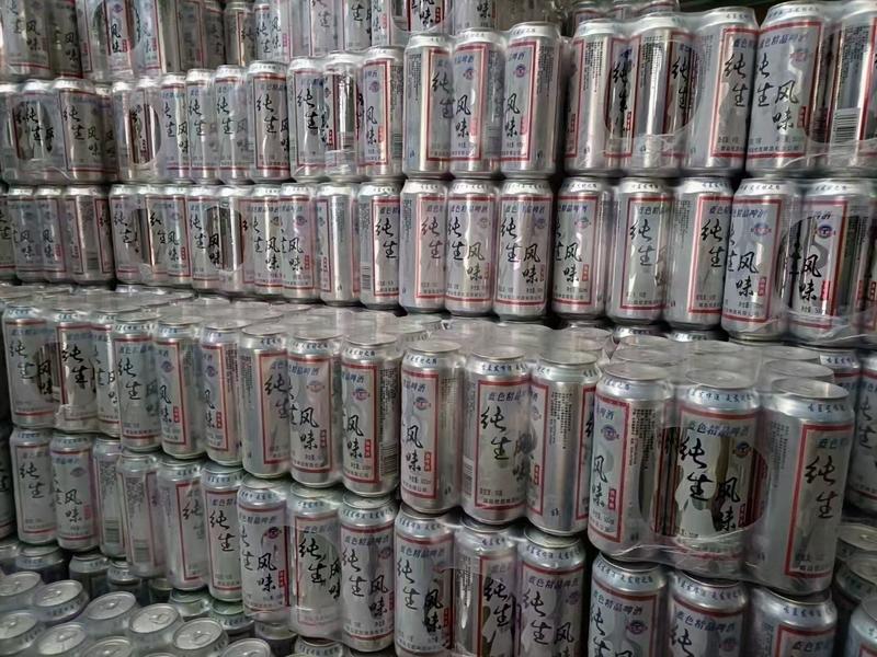啤酒纯生小麦王，正规厂家，江湖地摊赶集展销会超市