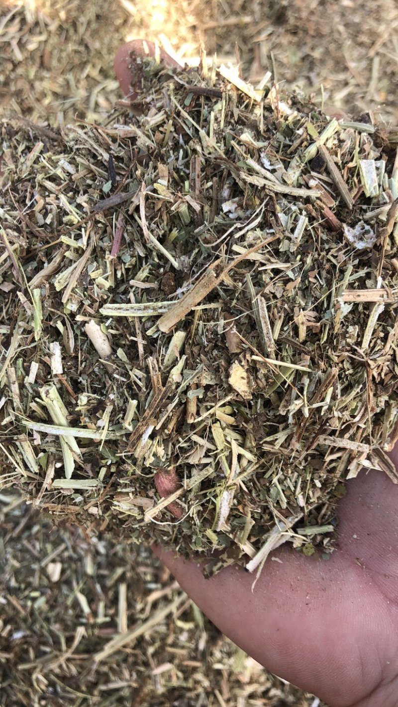 碎小麦豆粕小料碎玉米麦毛麦土麦糠糠粉花生秧稻草豆皮